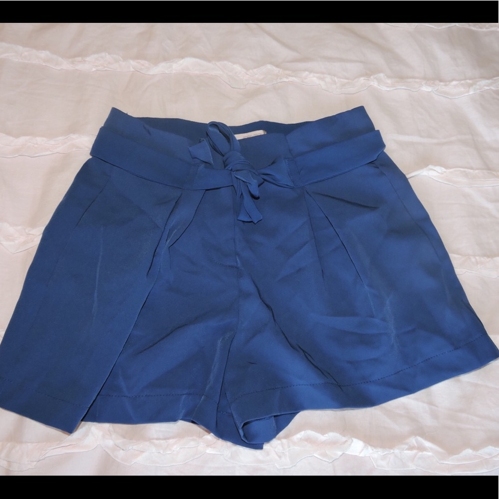 Blue fancy shorts